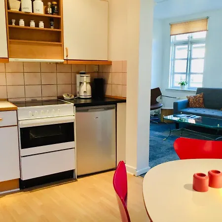 아파트호텔 City Hotel Apartments 3*