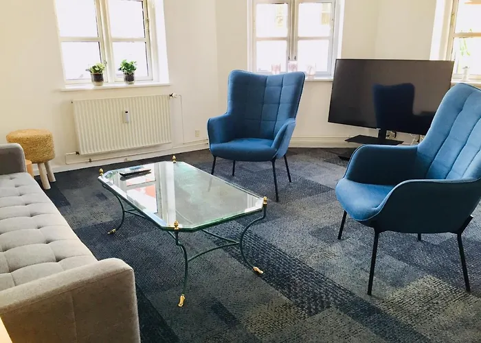 City Hotel Apartments Апарт-отель Оденсе